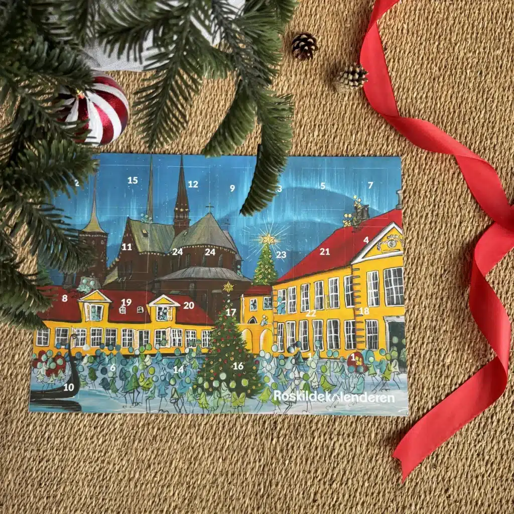 Roskildekalenderen under juletræet